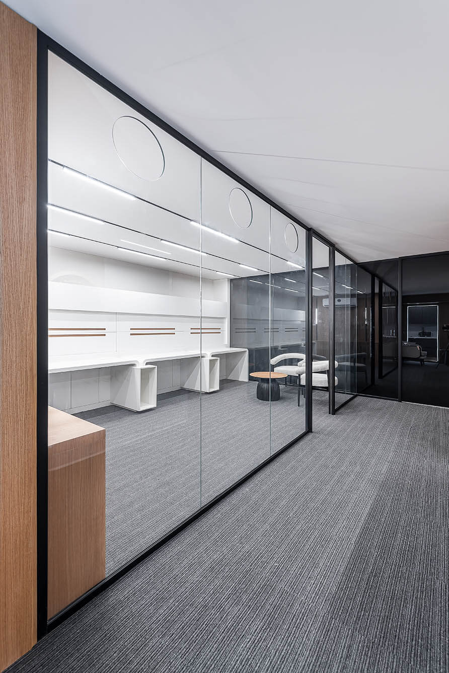 طراحی و اجرای پارتیشن لاکچری