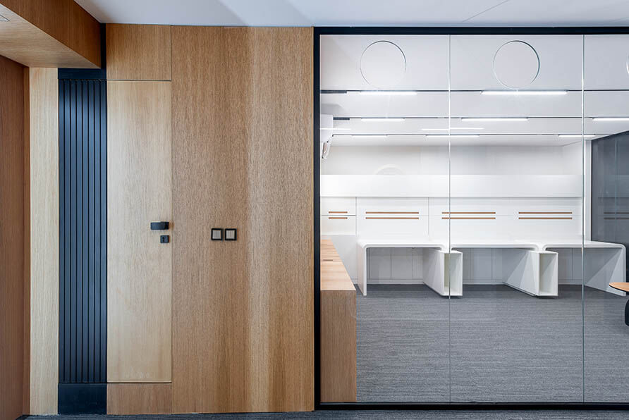 پارتیشن شیشه ای محیط اداری