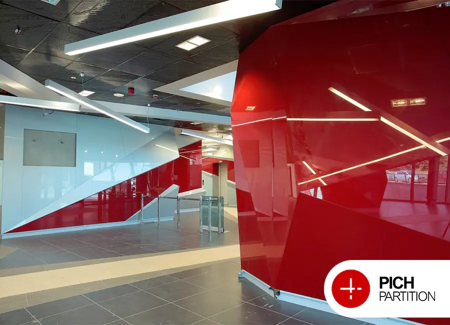 مزایای استفاده از شیشه لاکوبل در پارتیشن شیشه‌ای